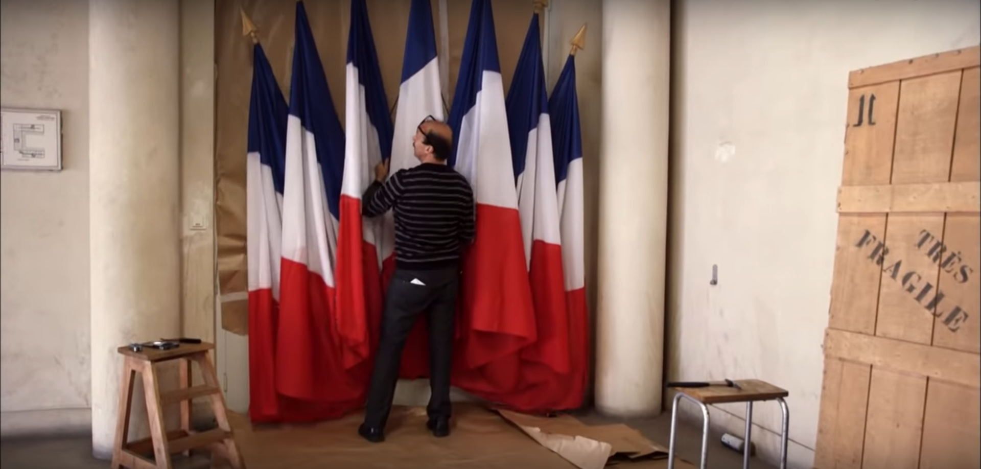Les Tresors Du Mobilier National Entre Les Murs Des Palais 2015 Extrait 1
